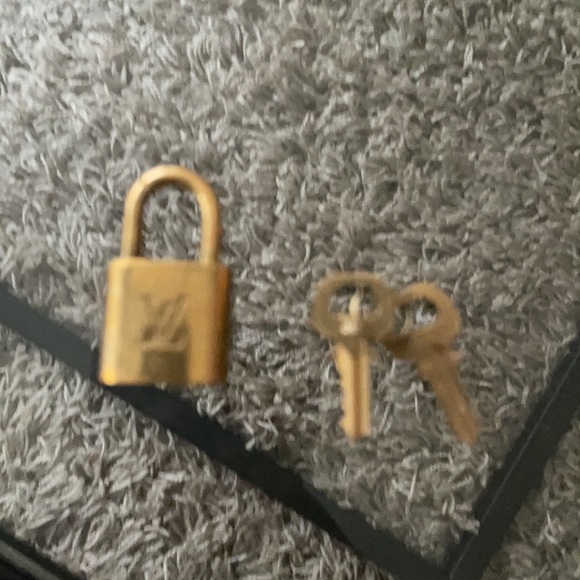 Authentic Louis Vuitton Damier speedy 35. - Picture 9 of 14